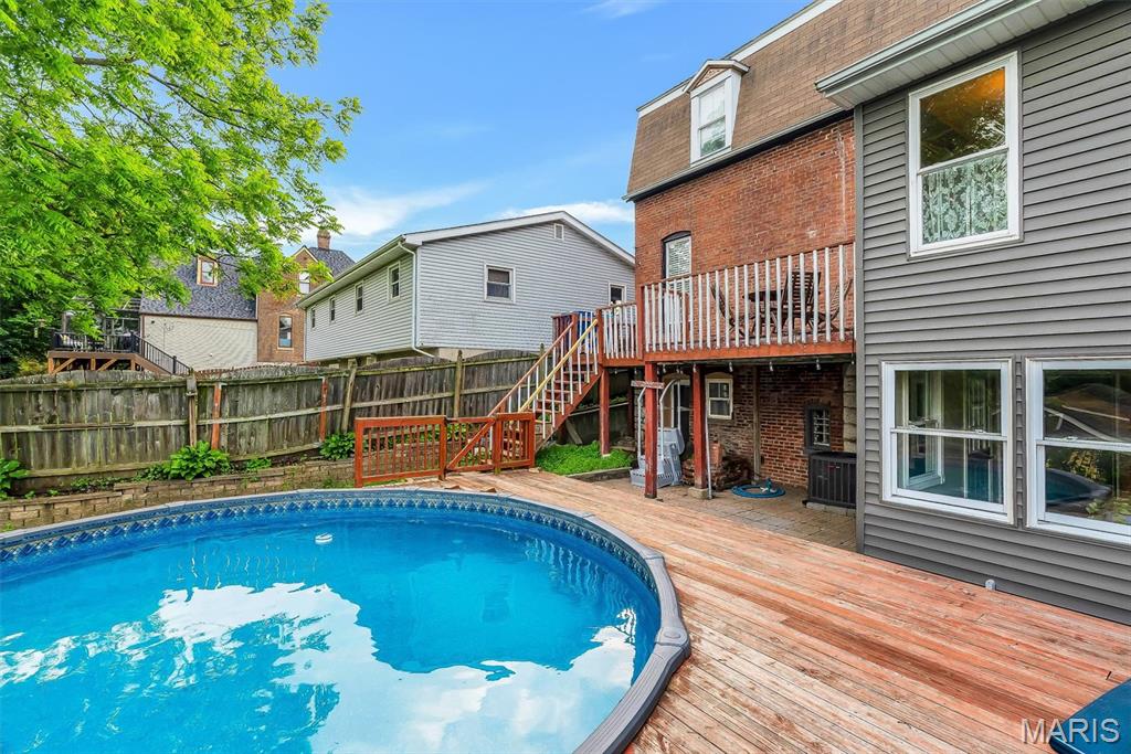 City/St Charles - Residential