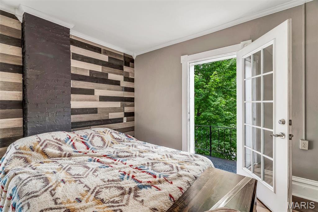 City/St Charles - Residential