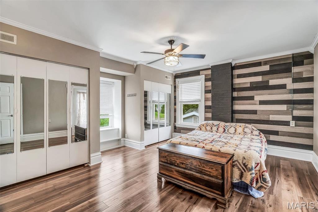 City/St Charles - Residential