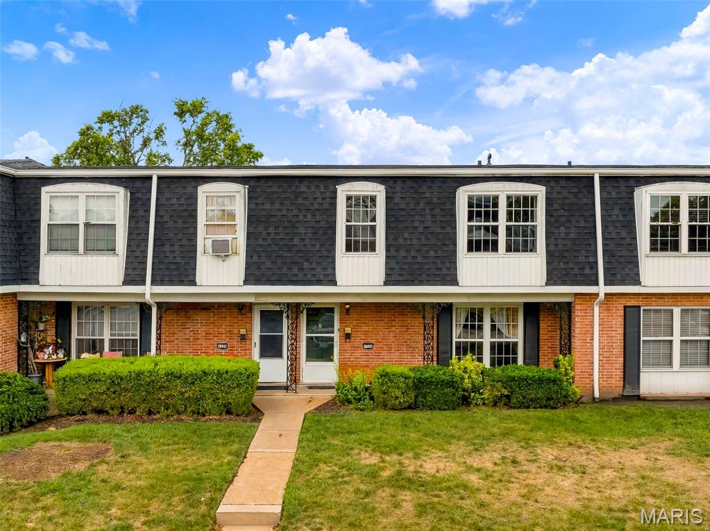 1726 Mayenne Court
