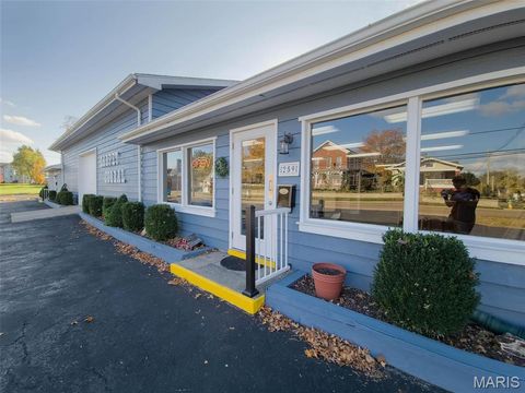 259 N Market St Sparta IL 62286