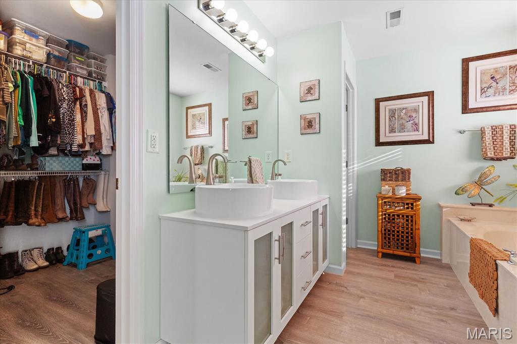 Willott Square - Residential