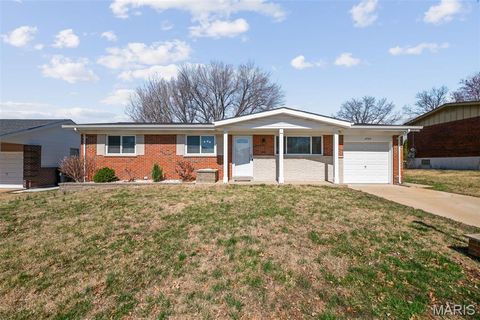 4733 McCorry Drive St Louis MO 63123
