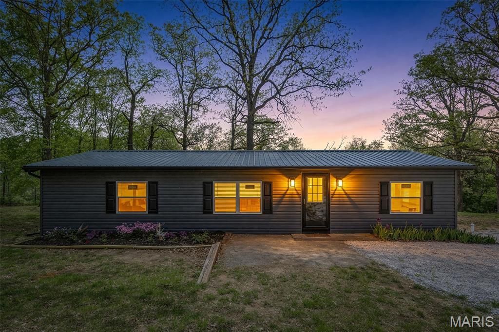 Photo of 11739 Argonne Road, Festus, MO 63028 (MLS # 26024449)