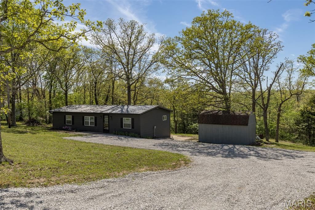 Photo of 11739 Argonne Road, Festus, MO 63028 (MLS # 26024449)