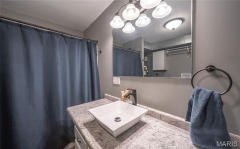 Tiny photo for 320 W South Street, Bowling Green, MO 63334 (MLS # 25065971)