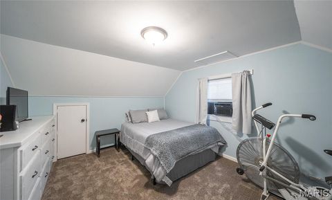 Tiny photo for 320 W South Street, Bowling Green, MO 63334 (MLS # 25065971)