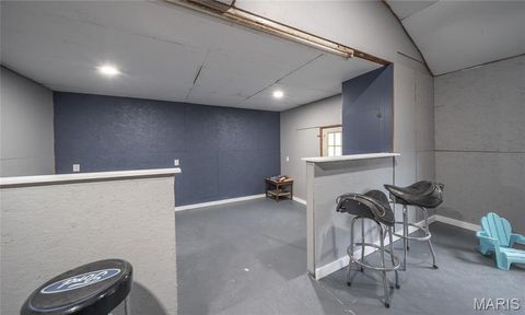 Tiny photo for 320 W South Street, Bowling Green, MO 63334 (MLS # 25065971)