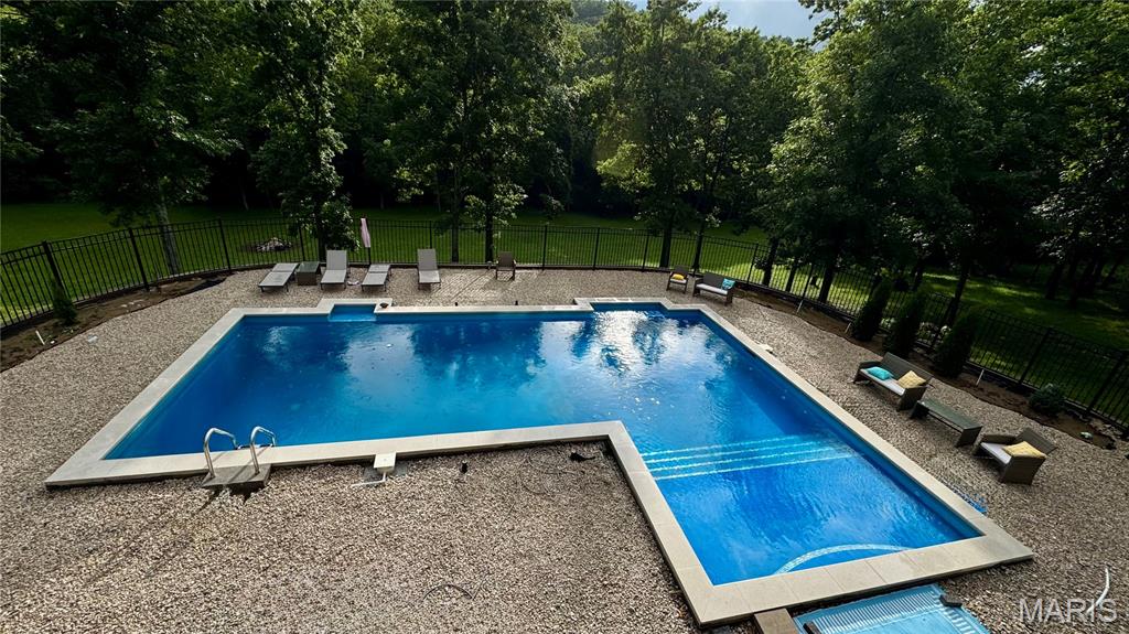 Red Oaks Ph 2 - Residential