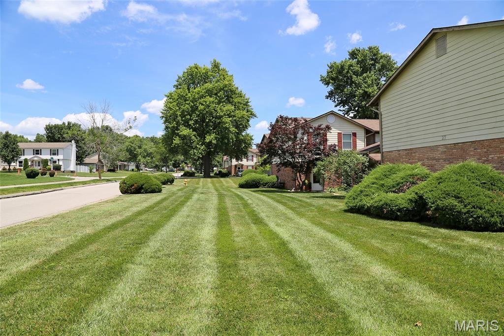 27 Park Charles Boulevard B