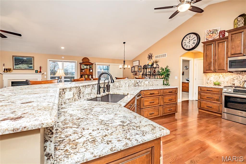 Estates At Williams Creek One The - Residential