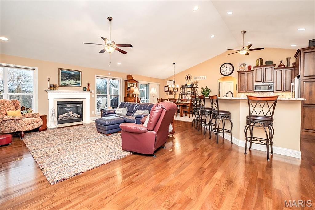 Estates At Williams Creek One The - Residential