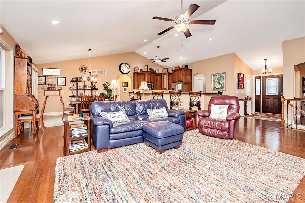 Estates At Williams Creek One The - Residential