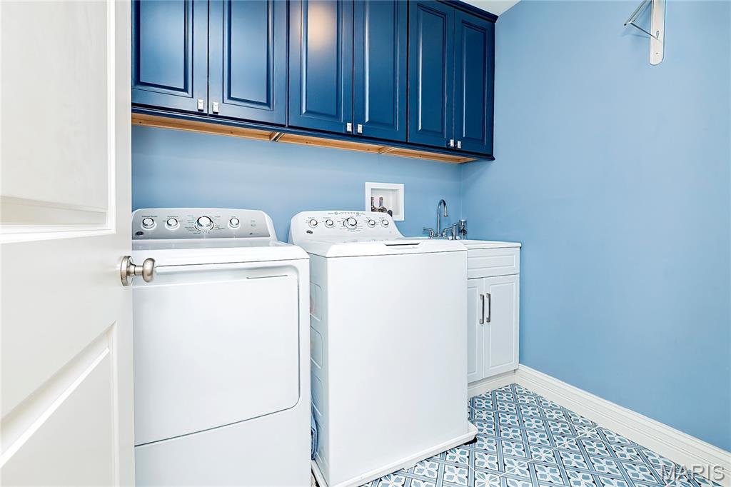 Estates At Williams Creek One The - Residential