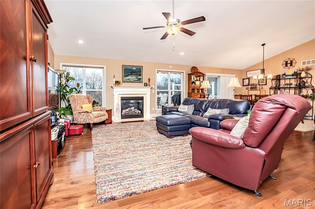 Estates At Williams Creek One The - Residential