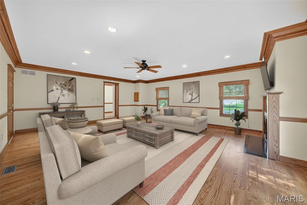 Huntington Farm 2 - Residential