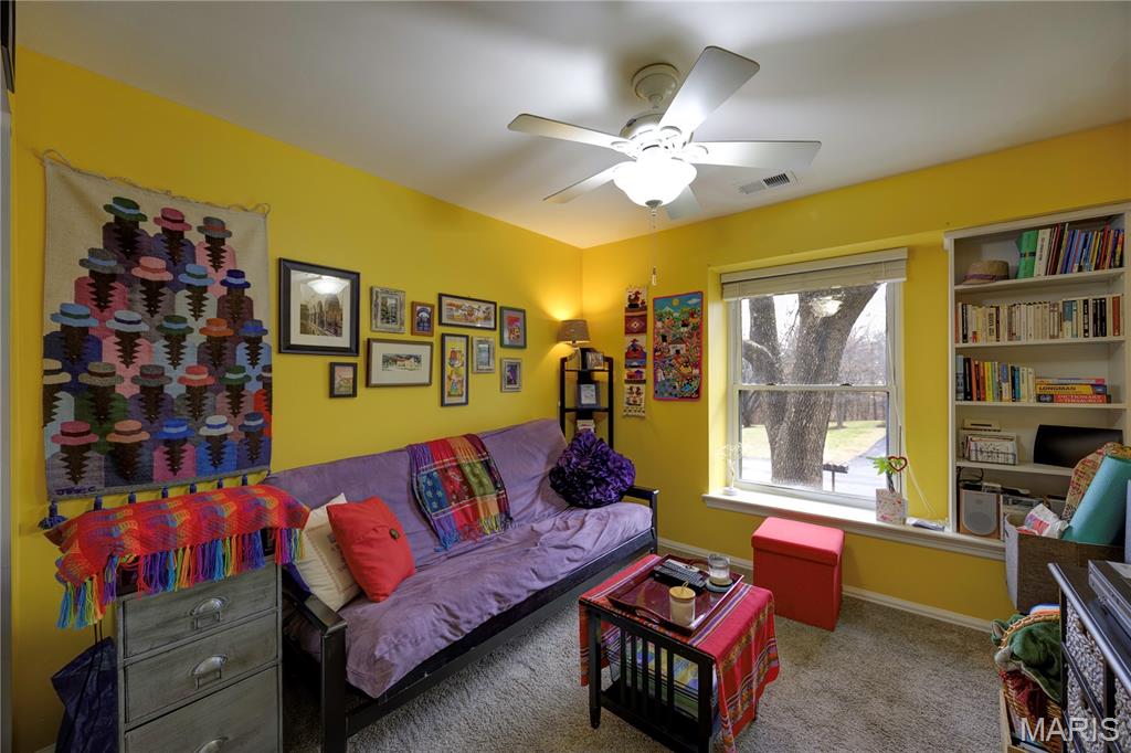 Treetop Condo One-M - Residential