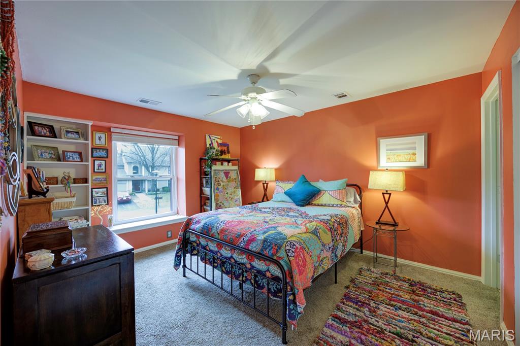 Treetop Condo One-M - Residential