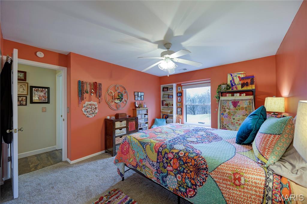 Treetop Condo One-M - Residential