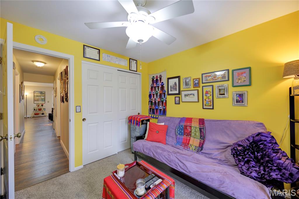 Treetop Condo One-M - Residential