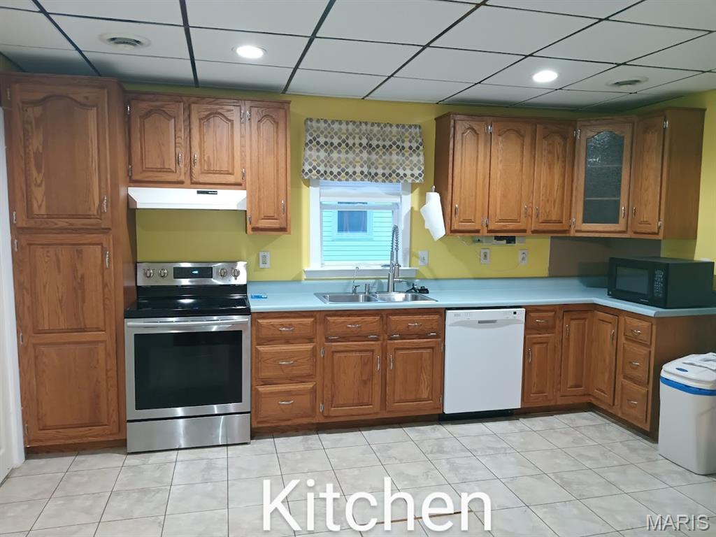 W E Fites Sub - Residential Lease