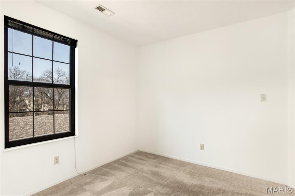 Parkside Condo Tr B - Residential