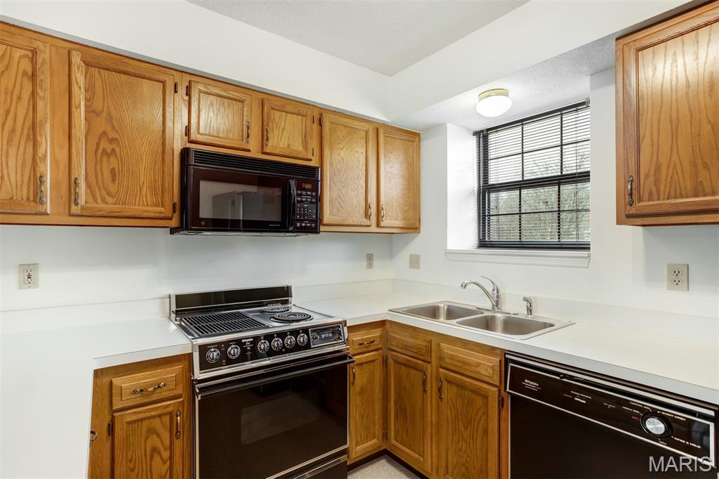 Parkside Condo Tr B - Residential