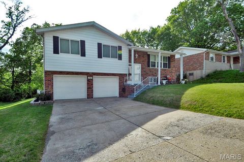 Tiny photo for 1723 Melody Lane, Arnold, MO 63010 (MLS # 26026671)