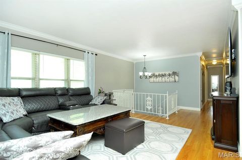 Tiny photo for 1723 Melody Lane, Arnold, MO 63010 (MLS # 26026671)