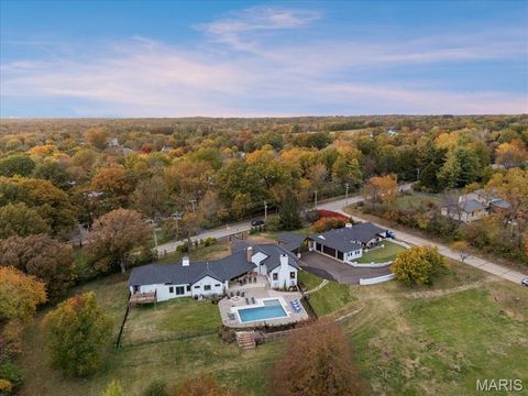 Photo of 1824 Topping Road, St Louis, MO 63131 (MLS # 24077264)