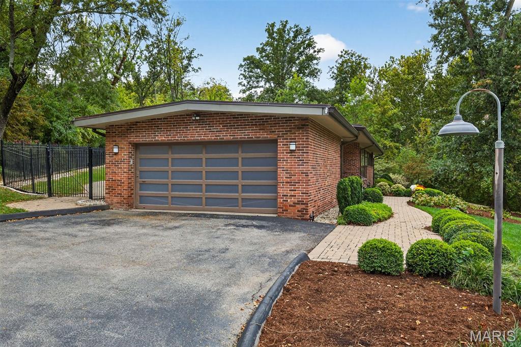 Dogwood Lane - Residential