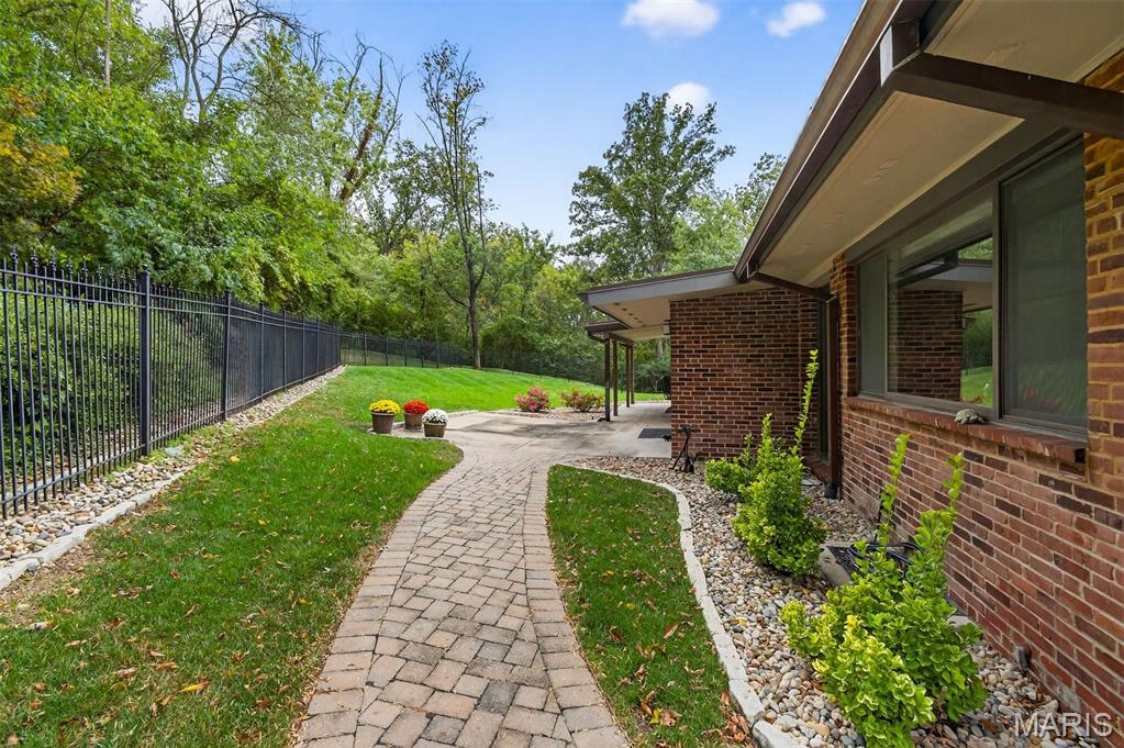 Dogwood Lane - Residential