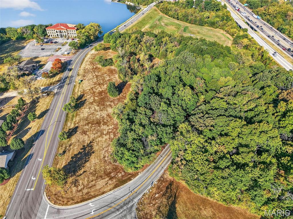 5.82 Ac Lake St. Louis Boulevard