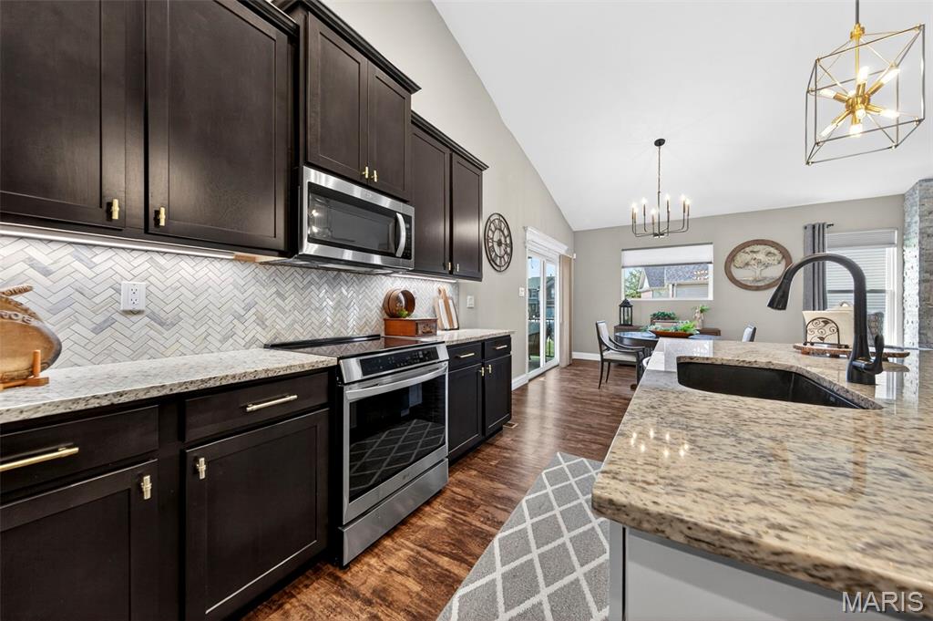 Renaissance Crossing - Residential