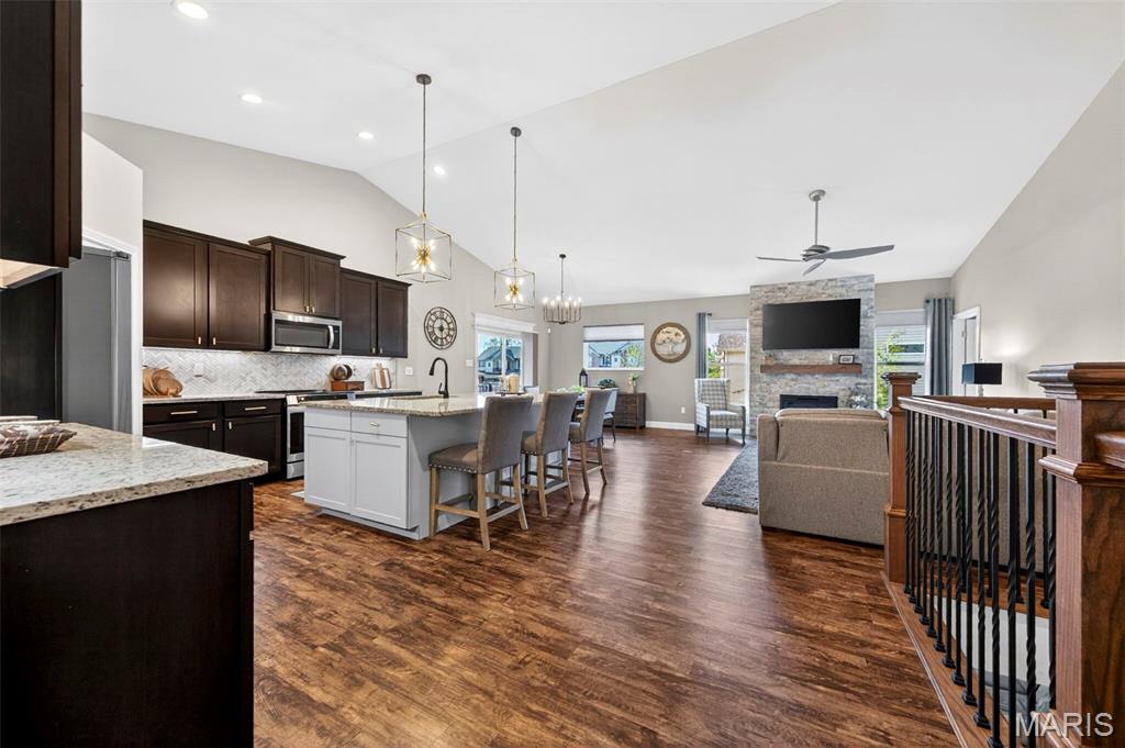 Renaissance Crossing - Residential