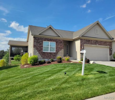 Photo of 111 Cabot Court, Wentzville, MO 63385 (MLS # 26021894)