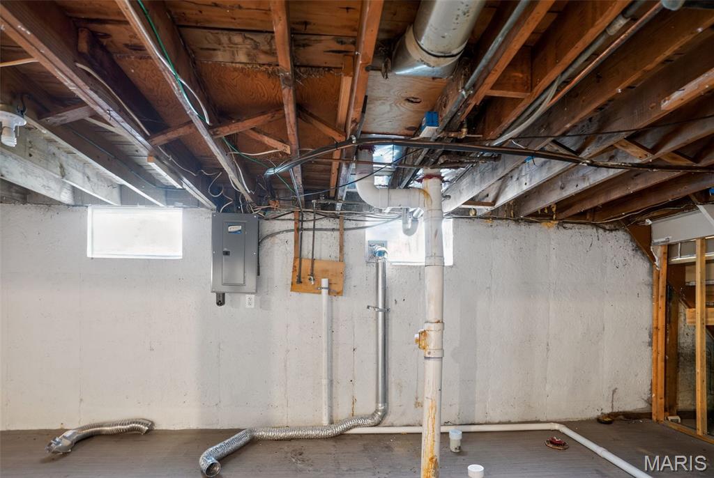 Subd Of Lts 10 11 12 Of Walton Dale - Residential