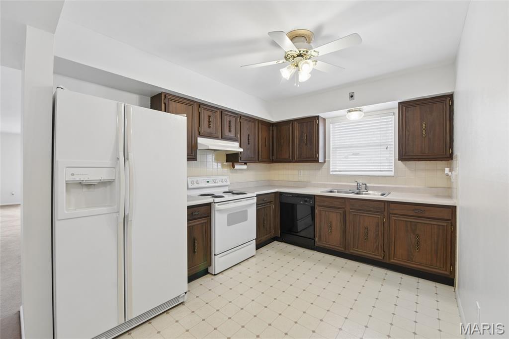 Chardin Place Condo 1 - Residential