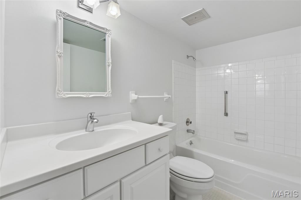 Chardin Place Condo 1 - Residential