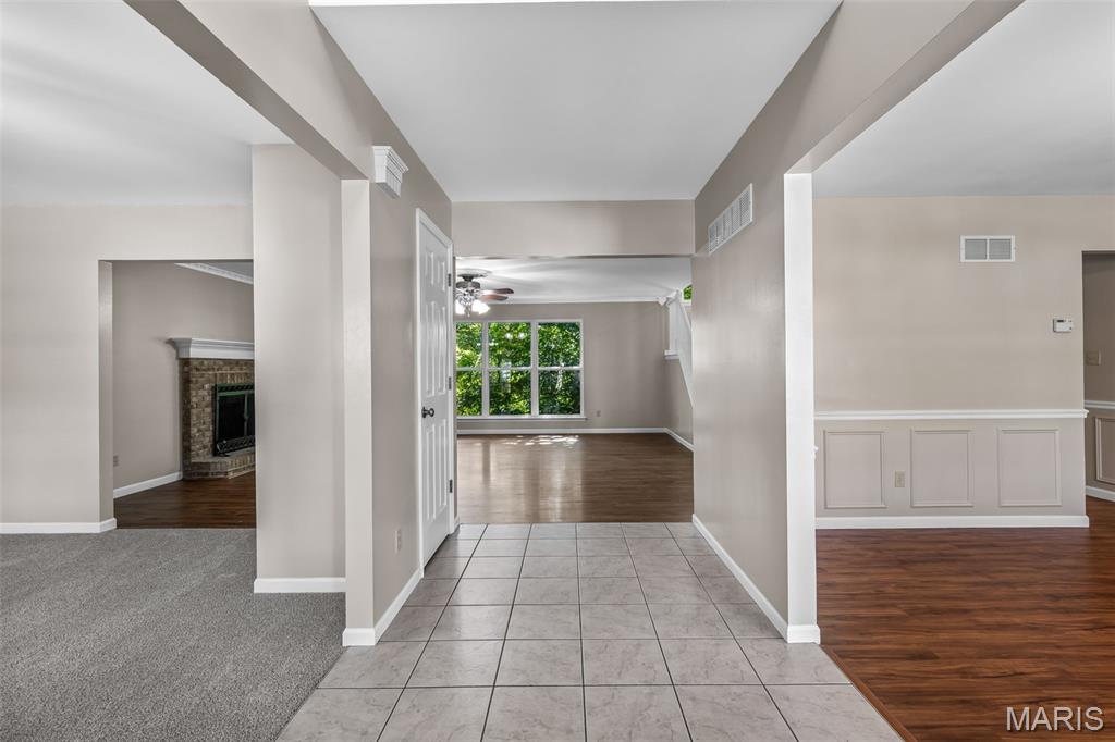 200 Romaine Spring View