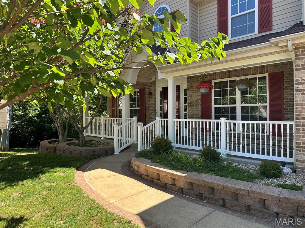 200 Romaine Spring View