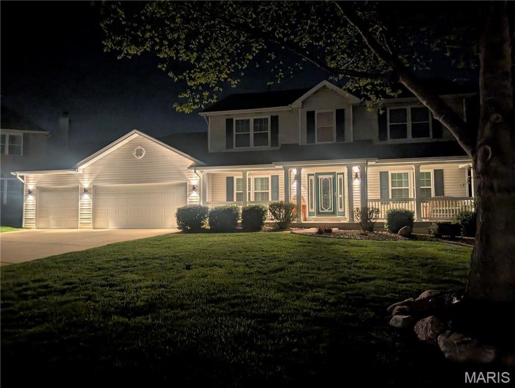 Photo of 14 Canter Court, OFallon, MO 63376 (MLS # 26021229)