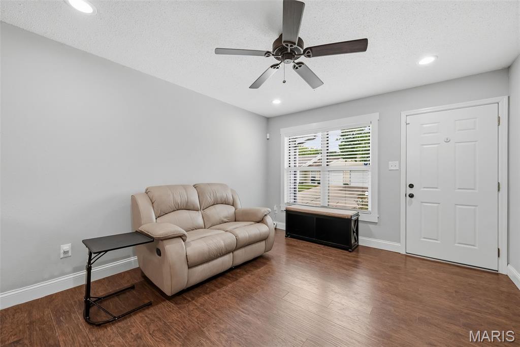 3248 Meadow Trail Drive 75