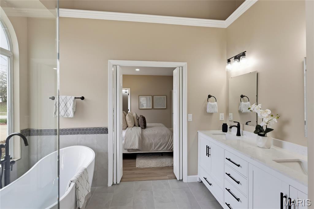 Oaks On Kiefer Creek - Residential