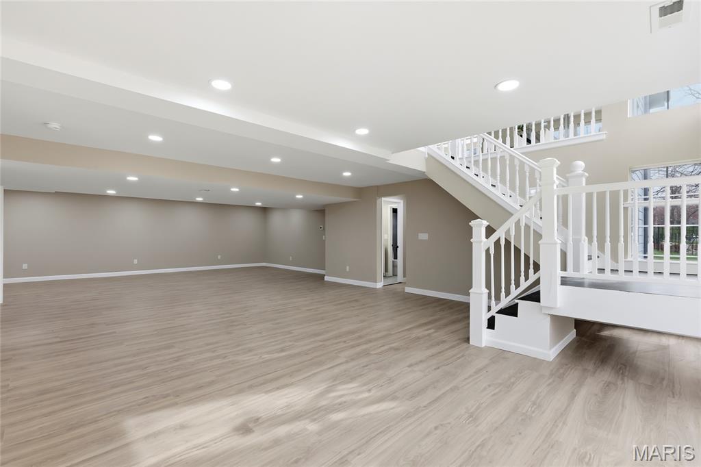 Oaks On Kiefer Creek - Residential