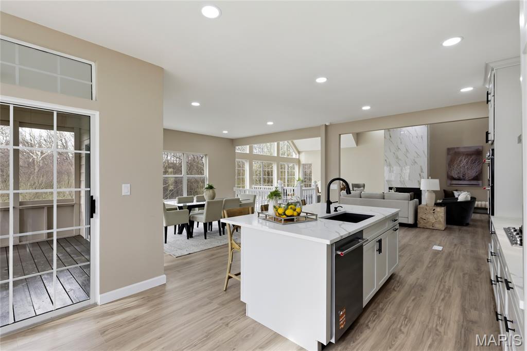 Oaks On Kiefer Creek - Residential