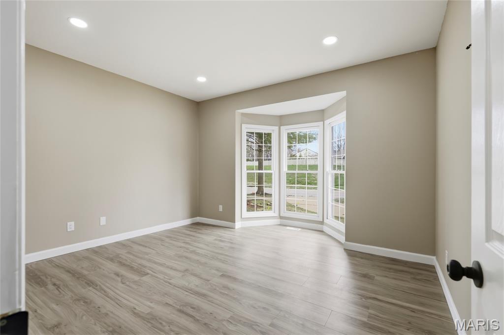 Oaks On Kiefer Creek - Residential