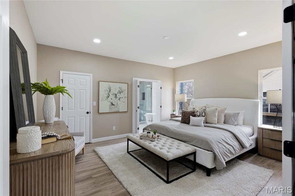 Oaks On Kiefer Creek - Residential