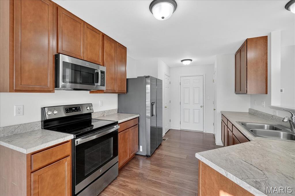 St Charles, Missouri 63301, United States, 3 Bedrooms Bedrooms, ,3 BathroomsBathrooms,Residential,Active,208627