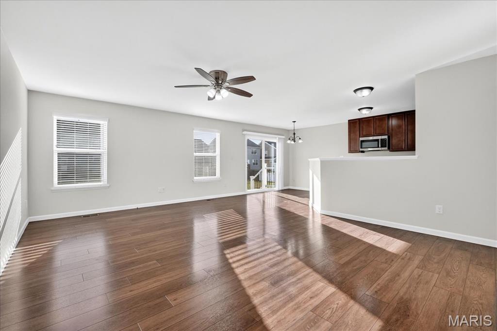 St Charles, Missouri 63301, United States, 3 Bedrooms Bedrooms, ,3 BathroomsBathrooms,Residential,Active,208627